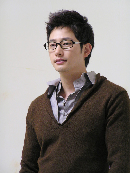 Park Shi Hoo thoát tội cưỡng dâm - 1