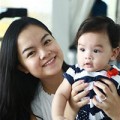 Làng sao - Con gái Phạm Quỳnh Anh xinh hơn mẹ