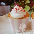 Bếp Eva - Tự làm bánh cupcake dễ thương
