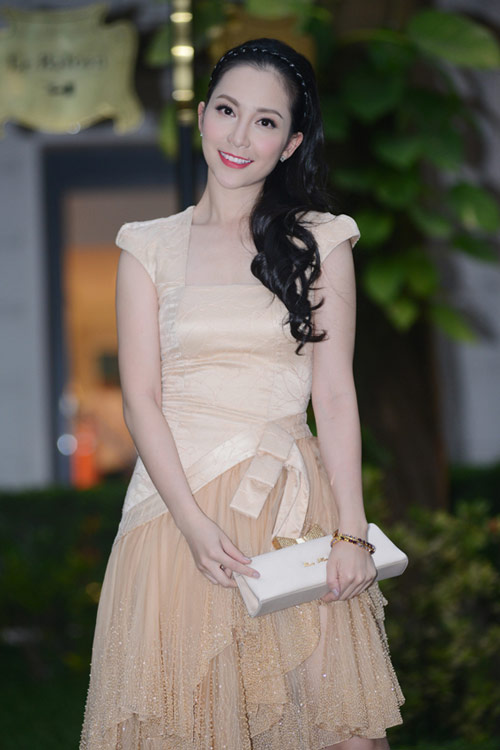 Bí quyết đẹp hút hồn của Linh Nga - 8
