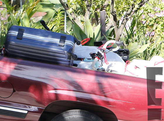 Robert Pattinson dọn khỏi nhà Kristen Stewart - 3