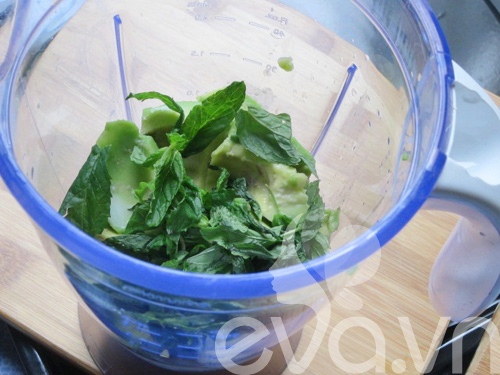 Sinh tố bơ, bạc hà mát rượi - 3