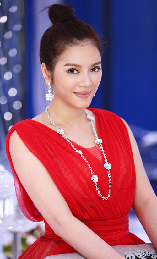 Ngắm vẻ đẹp tinh khiết của Lý Nhã Kỳ - 14