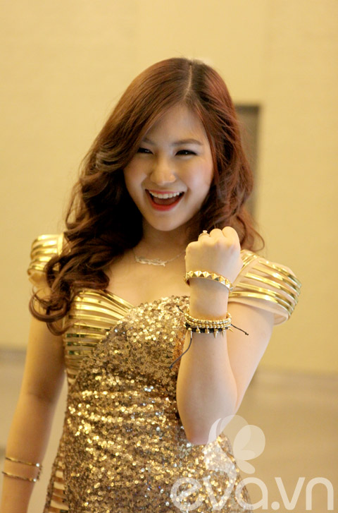 Quán quân The Voice “đọ giọng” cùng Hoàng Quyên - 3