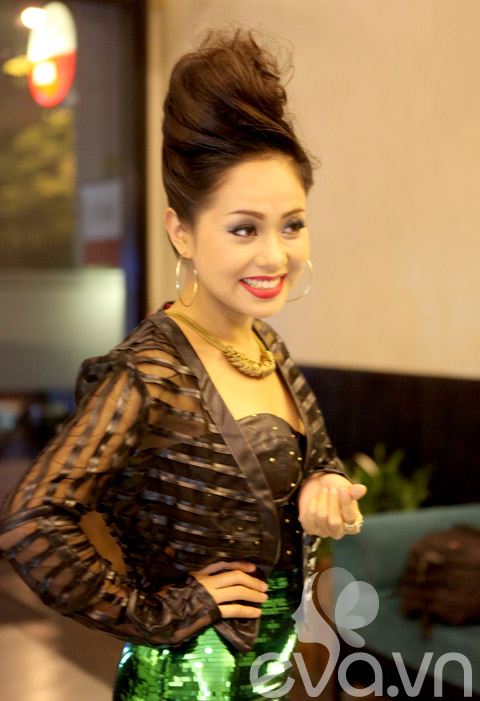 Quán quân The Voice “đọ giọng” cùng Hoàng Quyên - 4