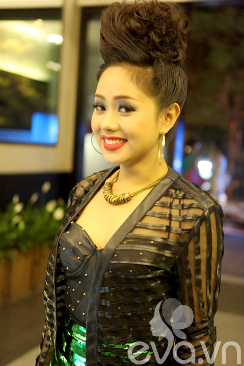 Quán quân The Voice “đọ giọng” cùng Hoàng Quyên - 5