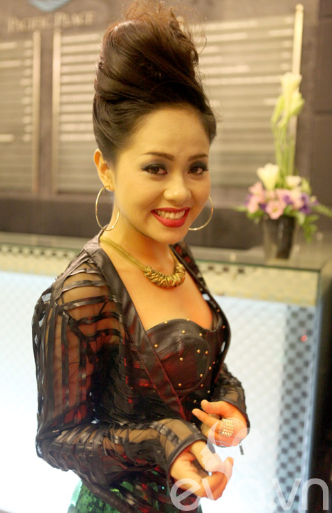 Quán quân The Voice “đọ giọng” cùng Hoàng Quyên - 6