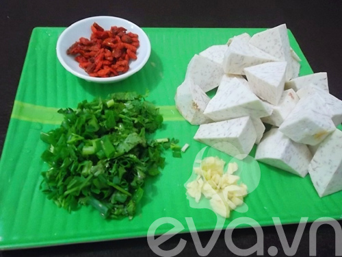 Ngọt mát canh sườn nấu nấm - 3