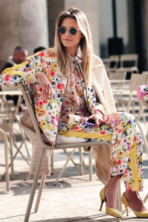 Họa tiết hoa quot;tấn côngquot; street style - 17