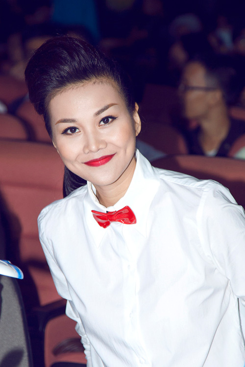 Thanh Hằng chi 500 USD cho nơ cài áo - 3