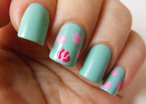 Móng hoa vintage ngọt ngào đón hè - 3