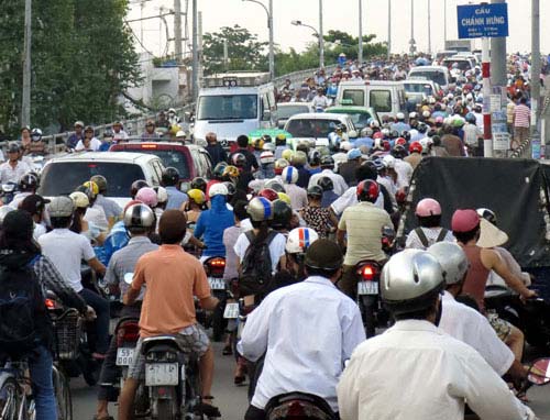 Những vụ việc #039;sốt#039; mạng xã hội tuần qua - 1