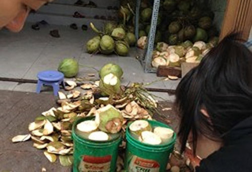 Dừa tẩy trắng độc hại - 1