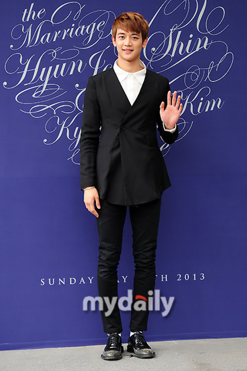 Sao quot;khủngquot; tới dự đám cưới Shin Hyun Joon - 18