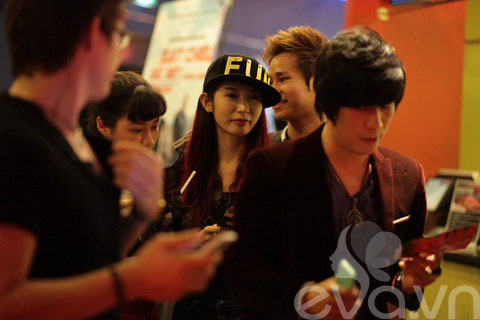 Bạn gái Ngô Kiến Huy hẹn hò Khánh Phương - 7