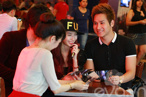 Bạn gái Ngô Kiến Huy hẹn hò Khánh Phương - 8