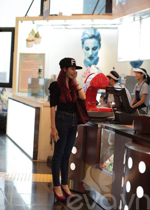 Bạn gái Ngô Kiến Huy hẹn hò Khánh Phương - 1