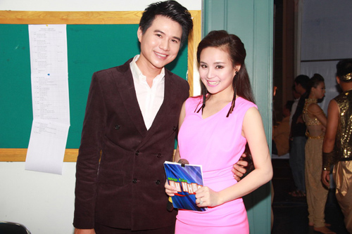 Vy Oanh tiếp tục đắt show MC - 12