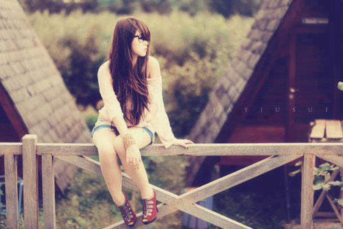 Hãy lại gần và nắm lấy tay em! - 2