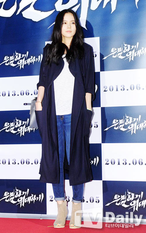 quot;Thái Vươngquot; Bae Yong Joon tái xuất - 10