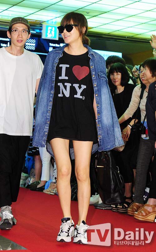 quot;Thái Vươngquot; Bae Yong Joon tái xuất - 11