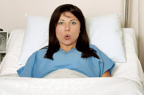 Bi hài chuyện chuyển dạ thật, giả - 1