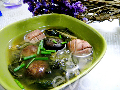 Lạ miệng canh cải khô cật heo - 12