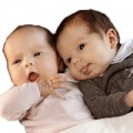 Làm mẹ - Những cặp song sinh 'yêu nhất quả đất'