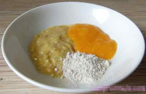 Da trắng mướt nhờ mặt nạ trái đào - 3