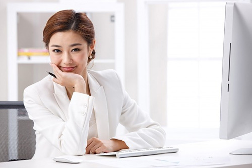 Khổ vì sếp là gái ế - 1