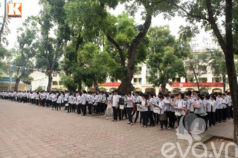 Thi tốt nghiệp: Phụ huynh căng thẳng hơn sĩ tử - 10