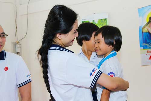 HH Mai Phương Thúy trở thành đội viên - 6