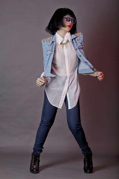 Mỹ Tâm lạ mắt với thời trang #039;nổi loạn#039; - 7