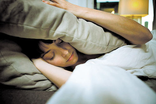 Vợ lúc nào cũng nhận mình già, xấu - 1