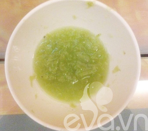 2 mẹo trẻ hóa da từ nho xanh - 5