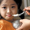 Làm mẹ - Thà ép ăn hơn để con nhịn đói!