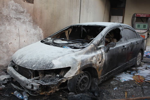 quot;Sau 3 tiếng nổ, tất cả chìm trong lửaquot; - 4