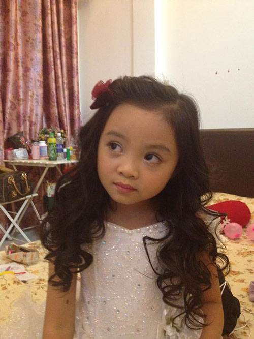 Ngắm con gái dễ thương của Sao mai Ngọc Anh - 5