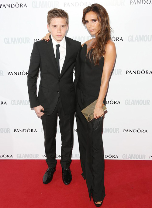 Victoria nhận giải Người phụ nữ của thập kỷ - 1