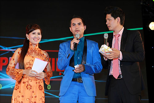 MC Bình Minh quot;trổ tàiquot; quay phim - 19