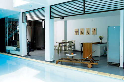 Nhà giữa Sài Gòn đẹp như resort - 3
