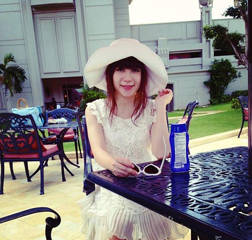 Bà xã Lý Hải quot;thư giãnquot; trước ngày sinh - 8