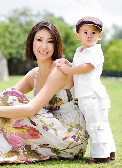 Hà Kiều Anh: Riêng chung cũng yêu đều - 2