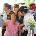 Tin tức - Tang thương sau vụ tai nạn thảm khốc ở Khánh Hòa