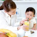 Làm mẹ - 'Độc tố' với trẻ tuổi ăn dặm