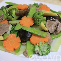 Lạ với cổ hũ dừa xào tôm thịt - 14