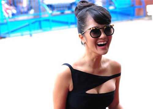 Hồng Nhung đang ngày càng sexy quá đà? - 3