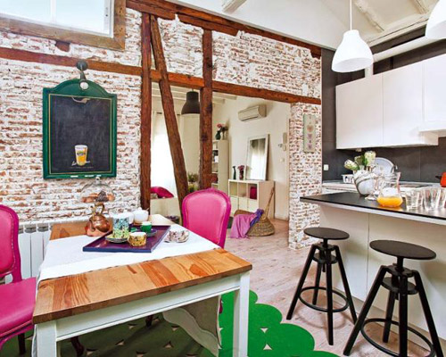 “Hô biến” gác mái 50m2 rực rỡ sắc màu - 4