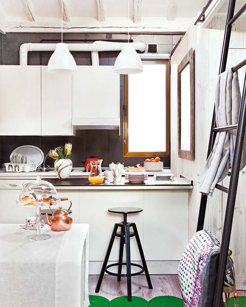 “Hô biến” gác mái 50m2 rực rỡ sắc màu - 5