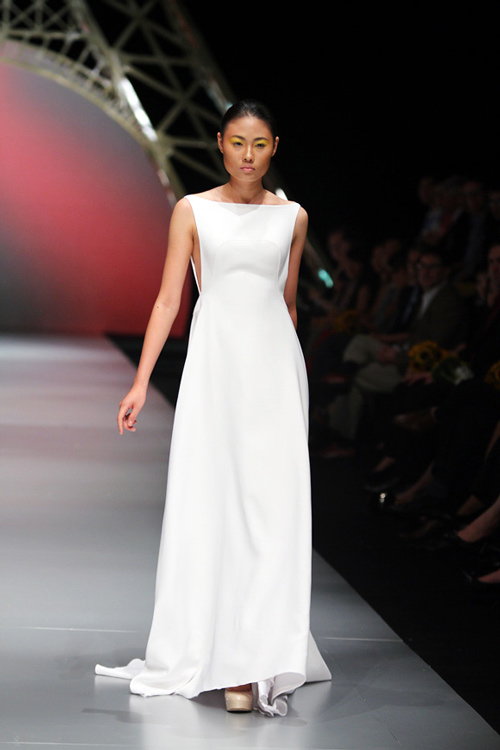 Ngôi vị quán quân Project Runway gây tranh cãi - 11